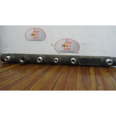 Rampe injection RENAULT SCENIC I PHASE 2 d’occasion