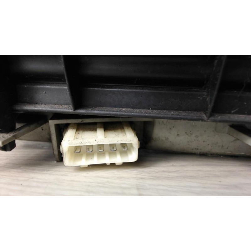 Optique avant principal droit (feux)(phare) FIAT ULYSSE 1 PHASE 1 d’occasion