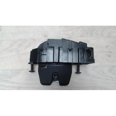 Serrure de coffre PEUGEOT 308 1 PHASE 1 d’occasion