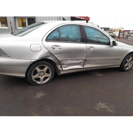 Revetement MERCEDES CLASSE C 203 PHASE 1 d’occasion