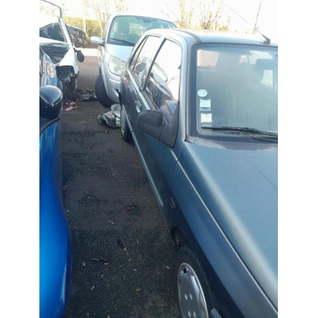 Platine feu arriere droit RENAULT CLIO 1 PHASE 1 d’occasion