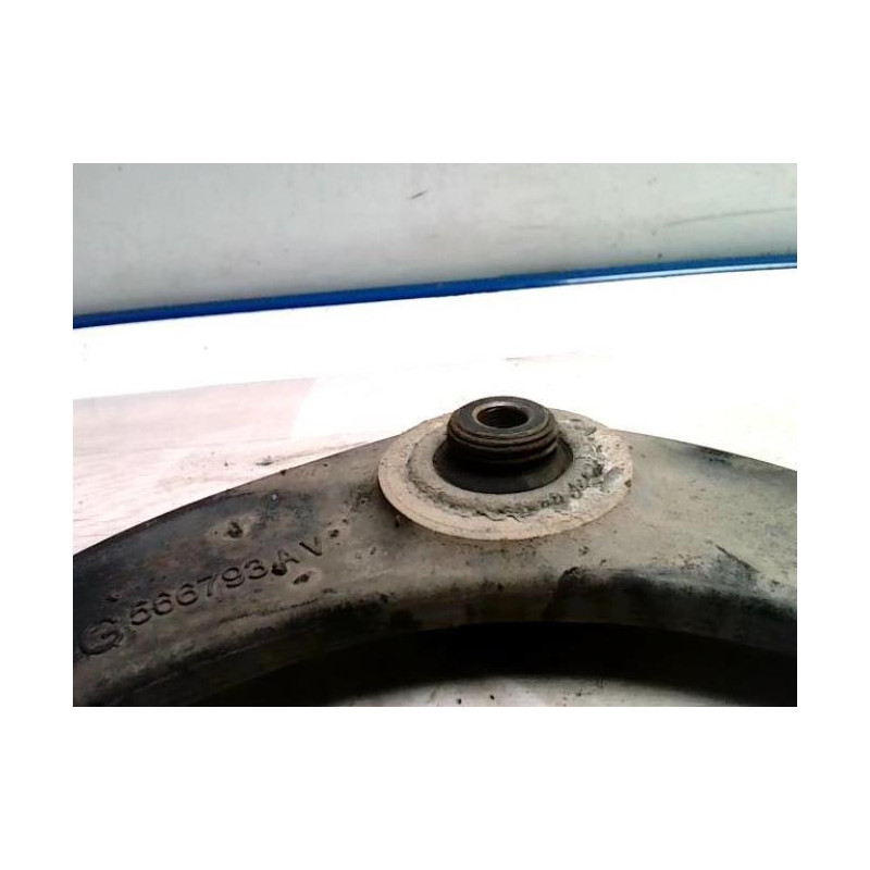 Bras de suspension superieur avant gauche CITROEN BERLINGO 2 PHASE 1 d’occasion