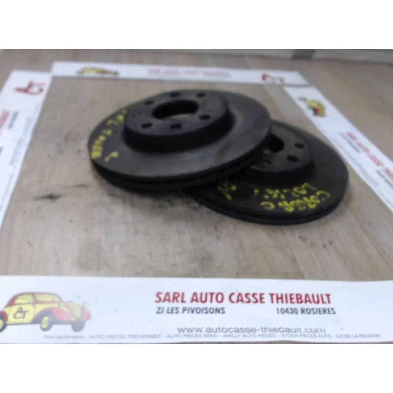 Paire de disques avant (freinage) OPEL CORSA (C) PHASE 1 d’occasion