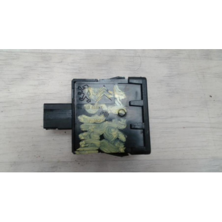 Commande de phare CITROEN DS3 PHASE 1 d’occasion