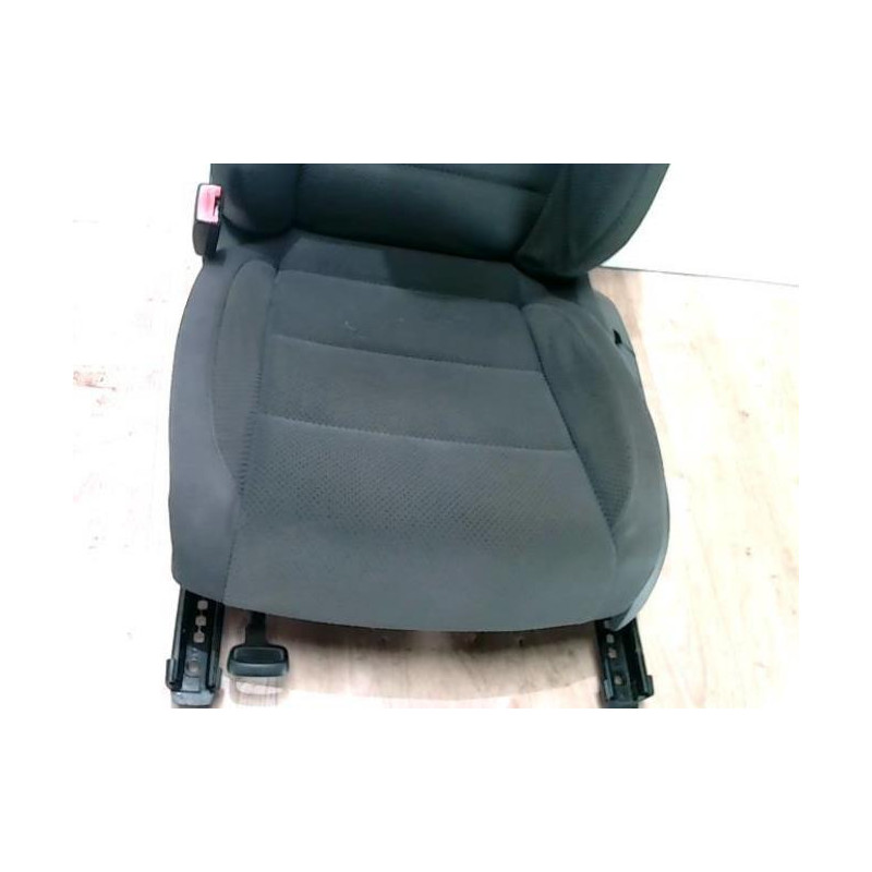 Siege avant gauche VOLKSWAGEN GOLF 5 d’occasion