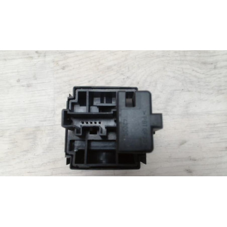 Commande de phare RENAULT CLIO 3 PHASE 1 d’occasion