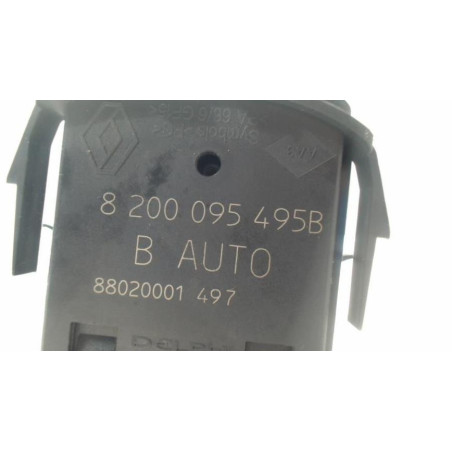 Commande de phare RENAULT CLIO 3 PHASE 1 d’occasion
