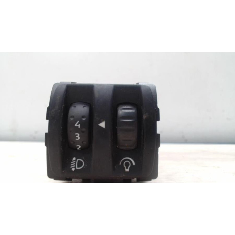 Commande de phare RENAULT CLIO 3 PHASE 1 d’occasion