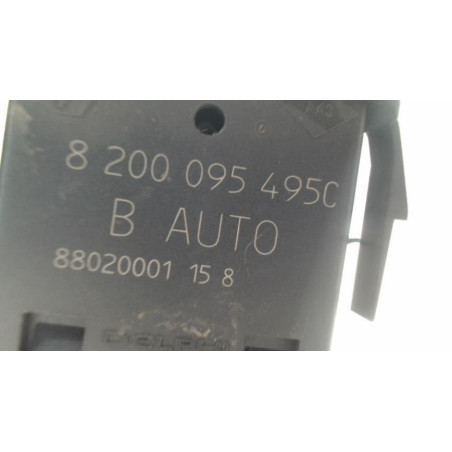 Commande de phare RENAULT CLIO 3 PHASE 1 d’occasion