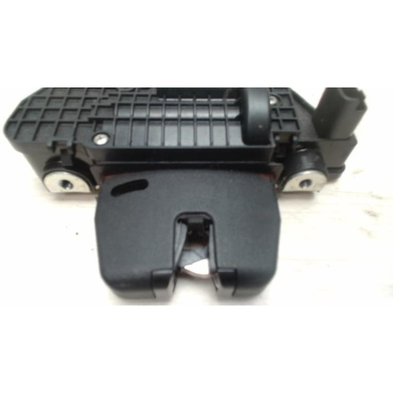 Serrure de coffre CITROEN DS3 PHASE 1 d’occasion