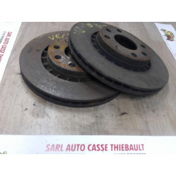 Paire de disques avant (freinage) OPEL VECTRA (B) BREAK d’occasion
