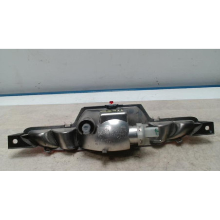 Feu arriere stop central PEUGEOT 208 1 PHASE 1 d’occasion