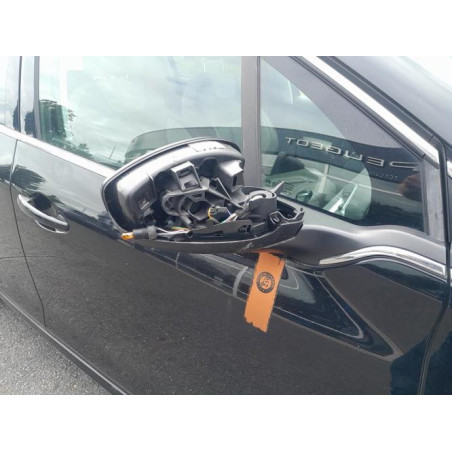Feu arriere stop central PEUGEOT 208 1 PHASE 1 d’occasion