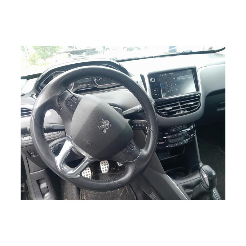 Feu arriere stop central PEUGEOT 208 1 PHASE 1 d’occasion