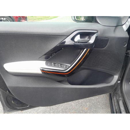 Feu arriere stop central PEUGEOT 208 1 PHASE 1 d’occasion