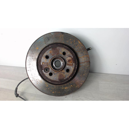 Moyeu avant droit MINI MINI 1 R50/R53 PHASE 1 d’occasion