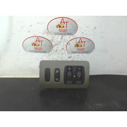 Commande de phare RENAULT CLIO III PHASE 1 d’occasion