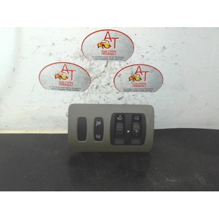 Commande de phare RENAULT CLIO III PHASE 1 d’occasion