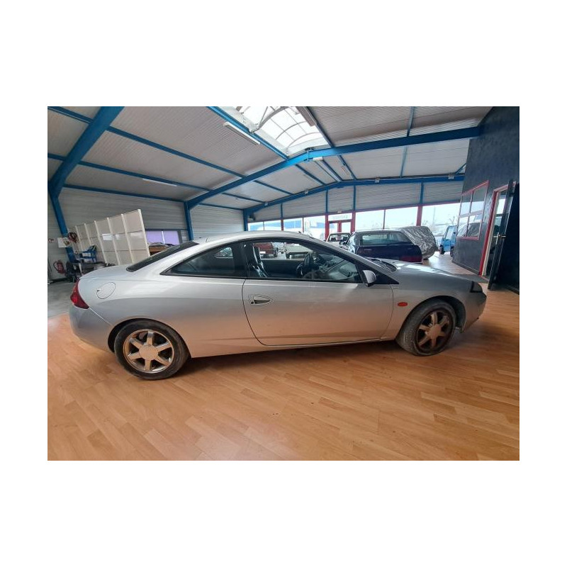 Moyeu arriere droit FORD COUGAR COUPE d’occasion