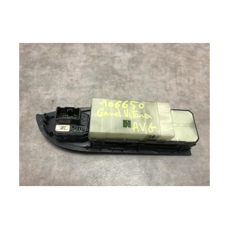 Interrupteur de leve vitre avant gauche SUZUKI GRAND VITARA 2 PHASE 1 d’occasion