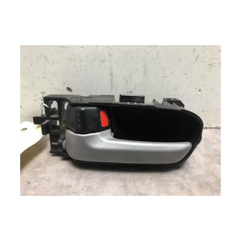 Poignee interieur avant gauche SUZUKI GRAND VITARA 2 PHASE 1 d’occasion
