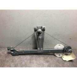 Leve vitre mecanique arriere droit DACIA SANDERO 2 PHASE 1 d’occasion