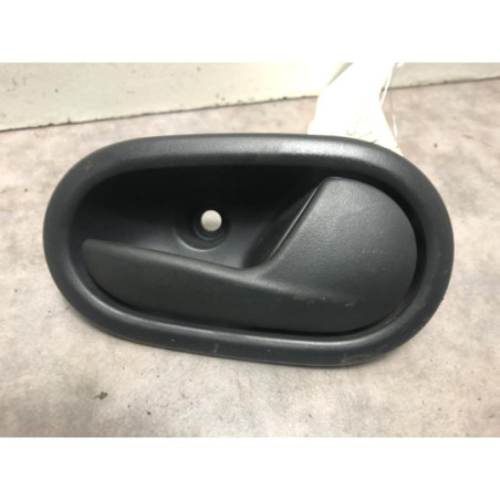 Poignee interieur arriere droit DACIA SANDERO 2 PHASE 1 d’occasion