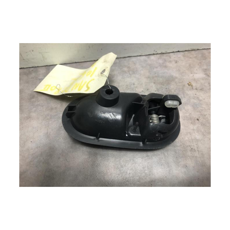 Poignee interieur avant gauche DACIA SANDERO 2 PHASE 1 d’occasion