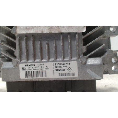 Calculateur moteur RENAULT SCENIC 2 PHASE 2 d’occasion