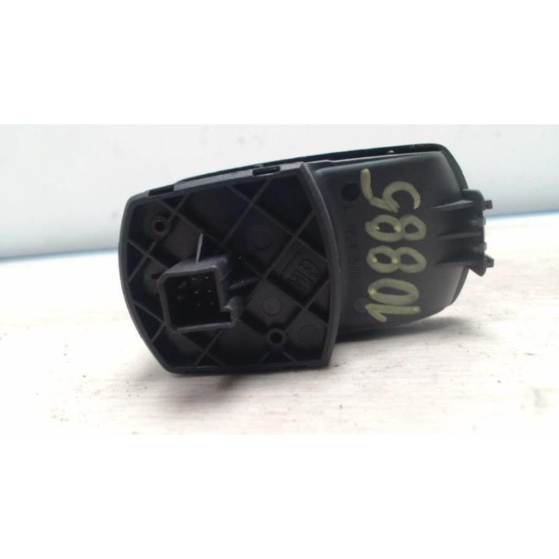 Interrupteur de leve vitre avant droit OPEL CORSA D PHASE 1 d’occasion