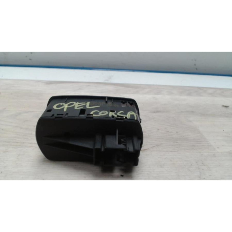 Interrupteur de leve vitre avant gauche OPEL CORSA D PHASE 1 d’occasion