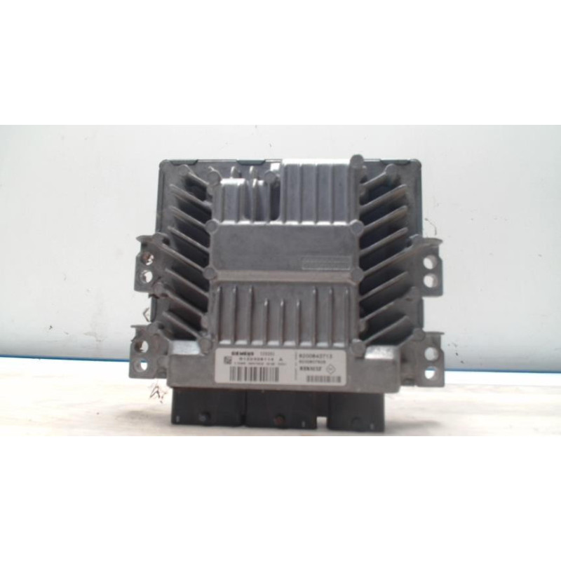 Calculateur moteur RENAULT SCENIC 2 PHASE 2 d’occasion
