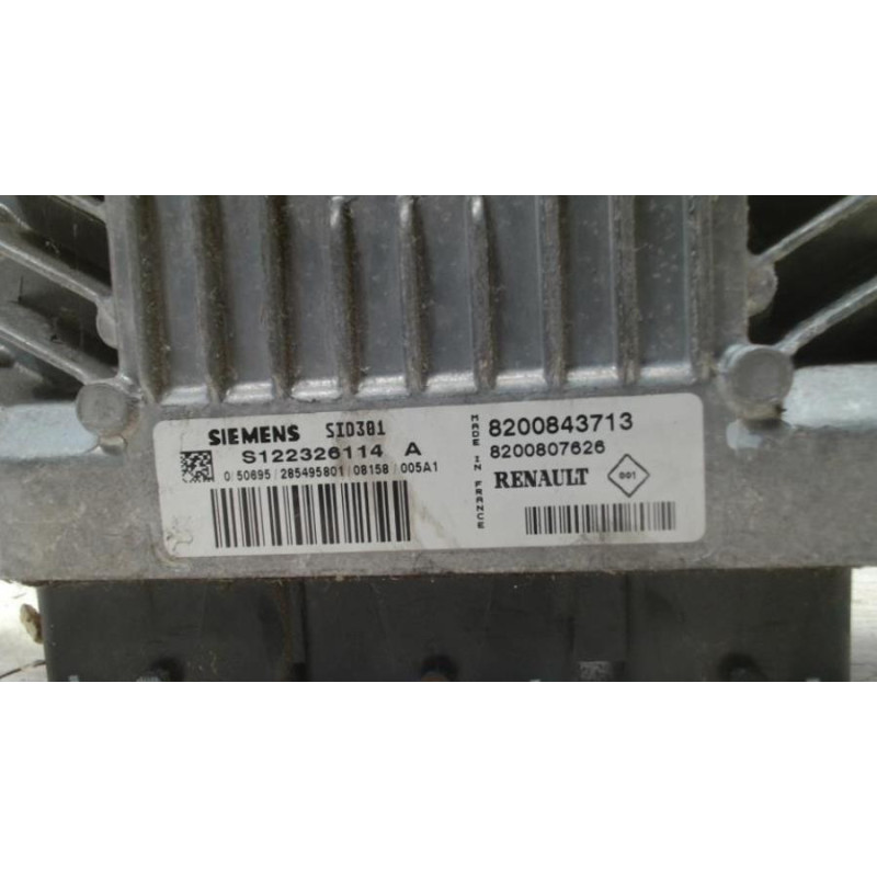 Calculateur moteur RENAULT SCENIC 2 PHASE 2 d’occasion