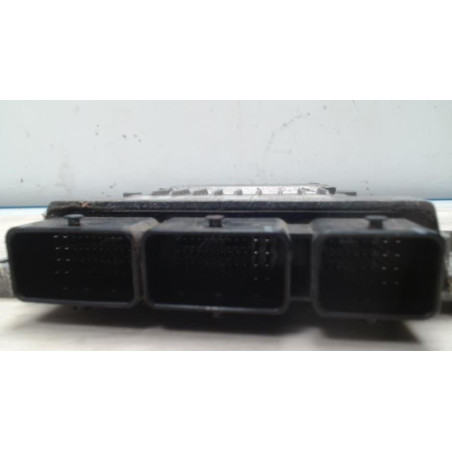Calculateur moteur RENAULT SCENIC 2 PHASE 1 d’occasion