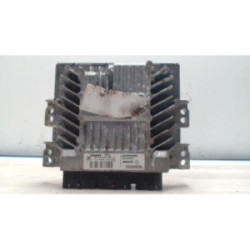 Calculateur moteur RENAULT SCENIC 2 PHASE 2 d’occasion