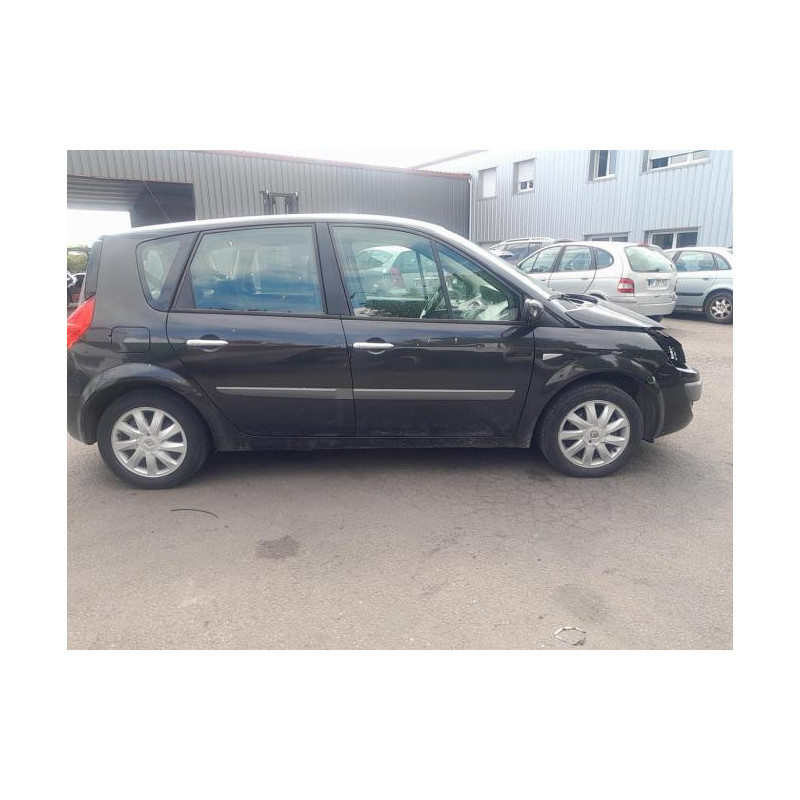 Calculateur moteur RENAULT SCENIC 2 PHASE 2 d’occasion
