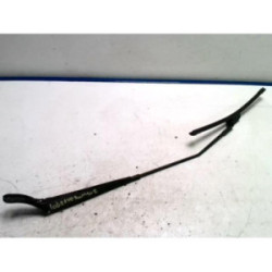 Bras essuie glace avant droit RENAULT TWINGO 2 PHASE 1 d’occasion