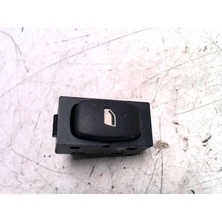 Interrupteur de leve vitre arriere droit PEUGEOT 307 PHASE 1 d’occasion
