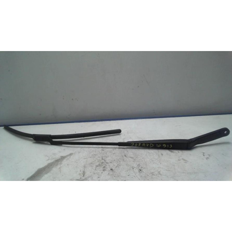 Bras essuie glace avant droit PEUGEOT 308 1 PHASE 1 d’occasion