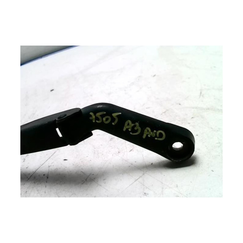 Bras essuie glace avant droit AUDI A3 1 PHASE 2 d’occasion