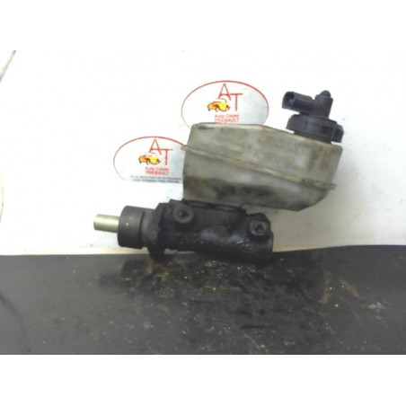 Maitre cylindre (freinage) RENAULT MEGANE I PHASE 1 d’occasion