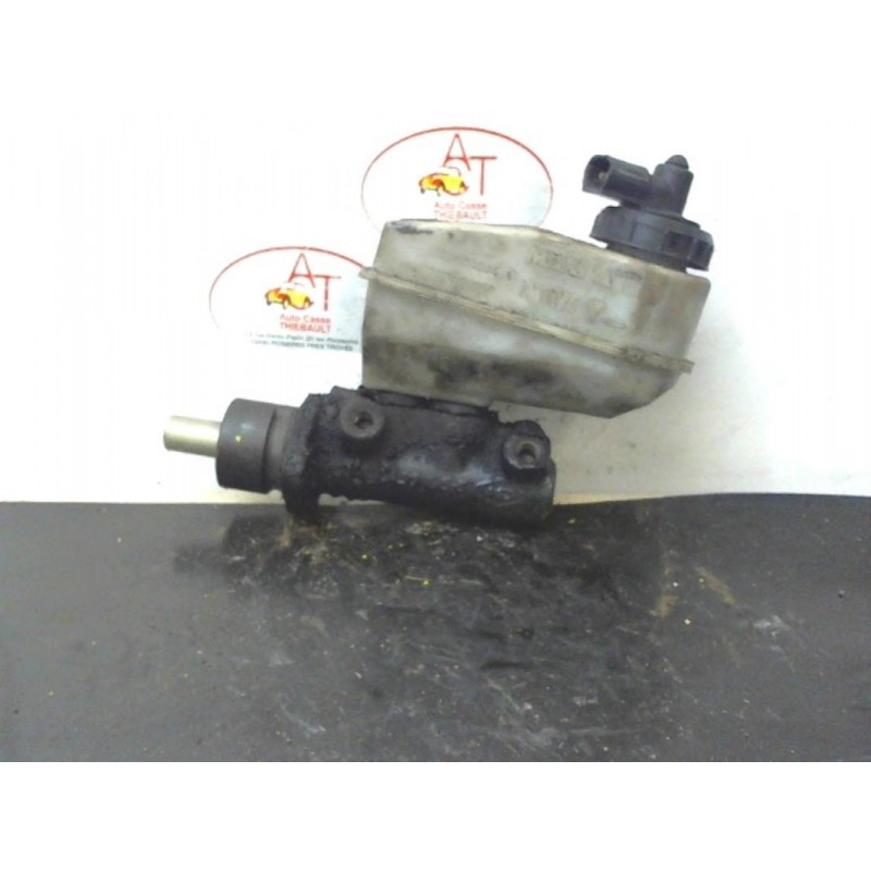 Maitre cylindre (freinage) RENAULT MEGANE I PHASE 1 d’occasion