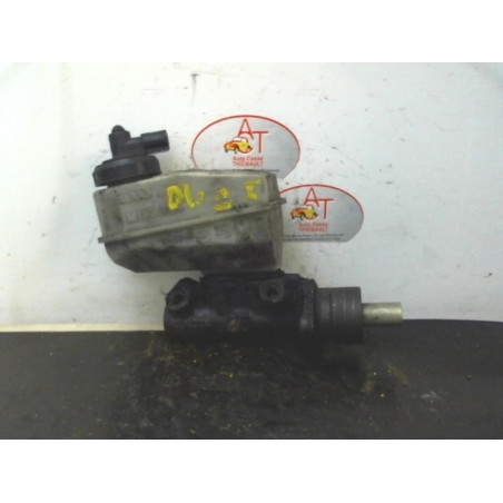 Maitre cylindre (freinage) RENAULT MEGANE I PHASE 1 d’occasion