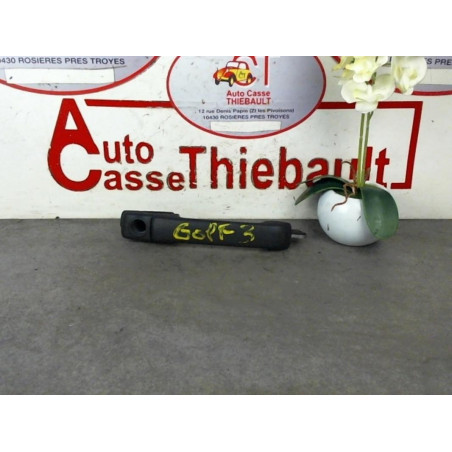 Poignee porte avant droit VOLKSWAGEN GOLF III d’occasion