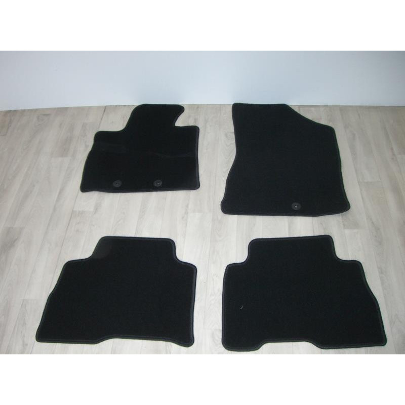 Tapis de sol KIA SORENTO 1 PHASE 1 d’occasion