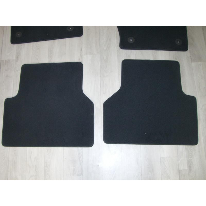 Tapis de sol AUDI  d’occasion