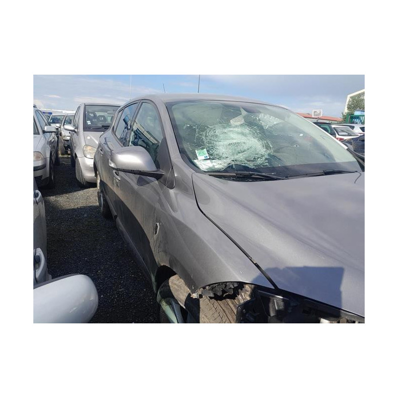 Bras essuie glace avant droit RENAULT MEGANE 3 PHASE 1 d’occasion