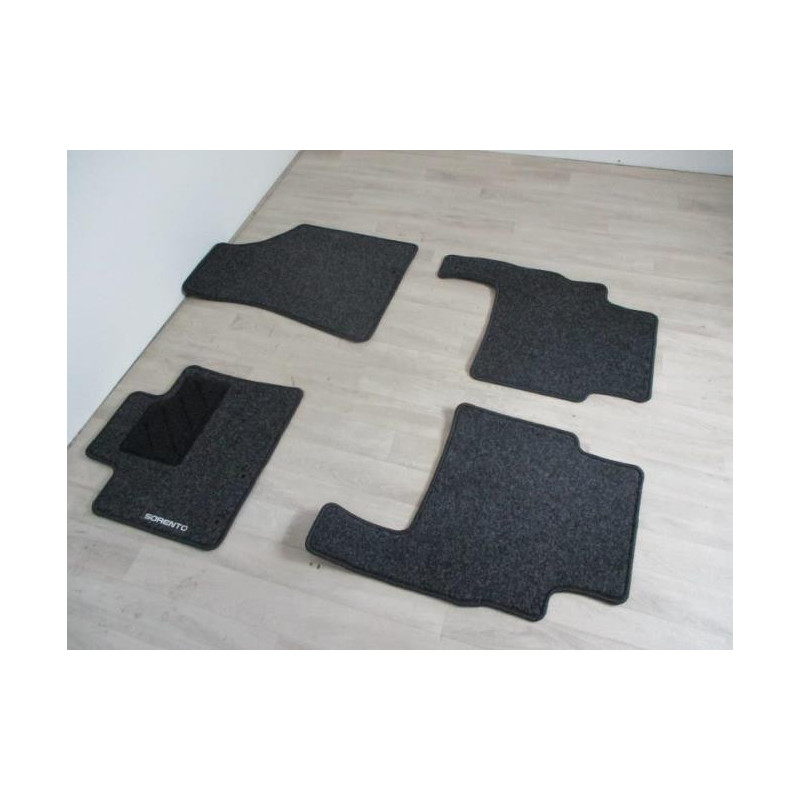 Tapis de sol KIA SORENTO 2 PHASE 1 d’occasion