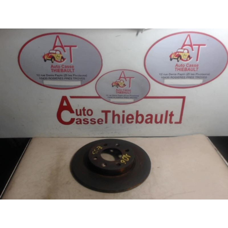 Disque avant gauche (freinage) PEUGEOT 106 PHASE 1 d’occasion