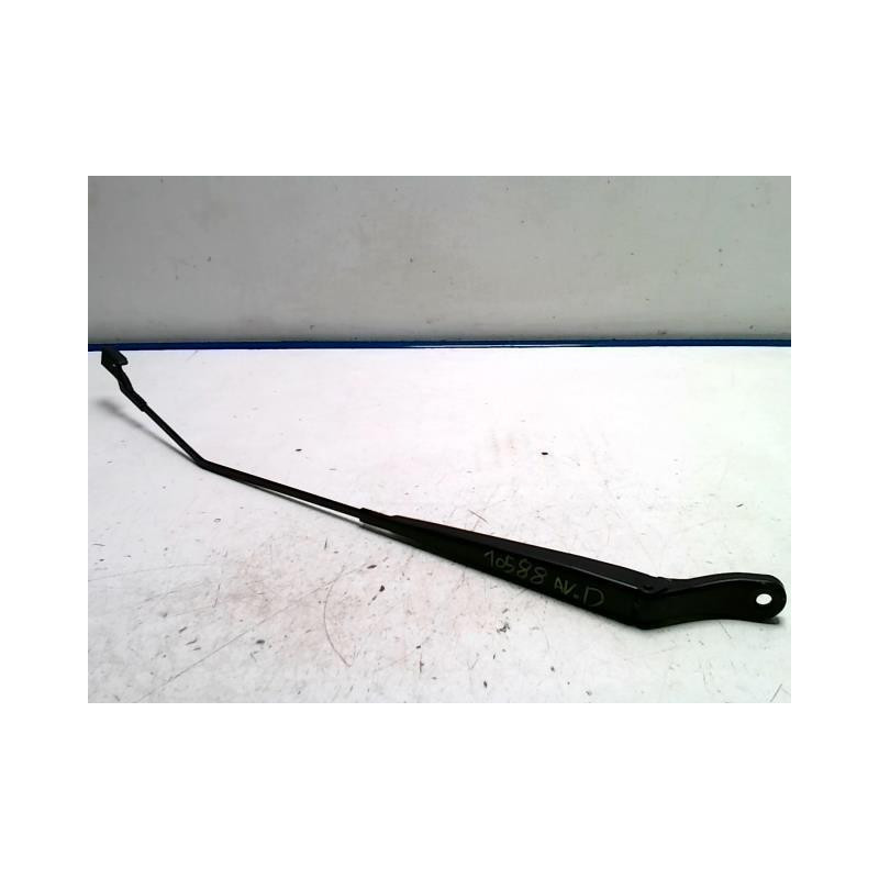 Bras essuie glace avant droit RENAULT TWINGO 2 PHASE 1 d’occasion